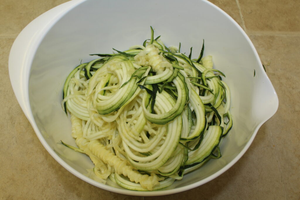 zoodles in a bowl